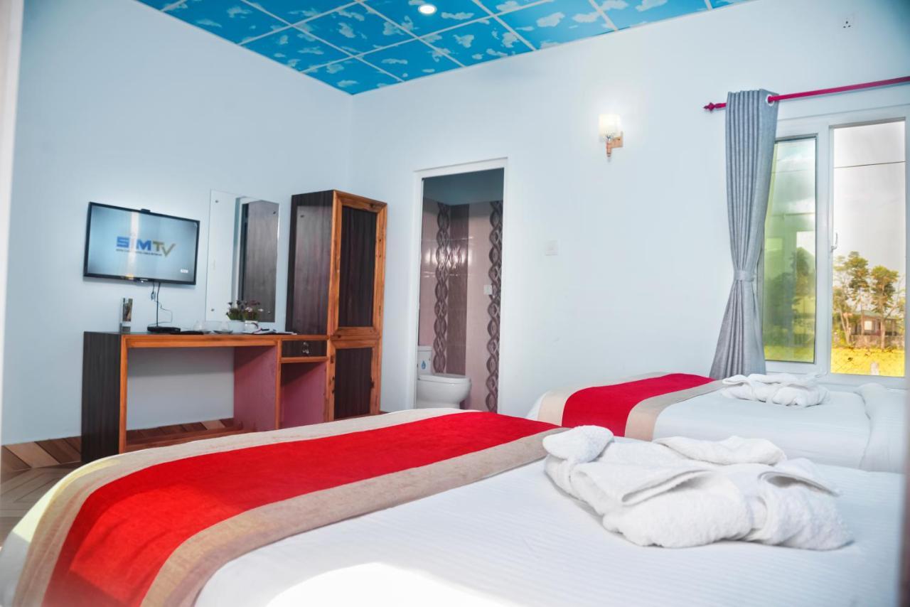 Hotel Greenland Safari Sauraha Εξωτερικό φωτογραφία